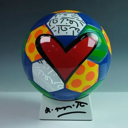 Guarani Ball Red (2012) - Romero Britto